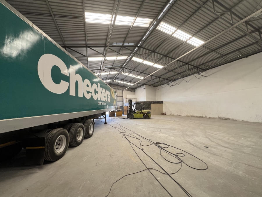 To Let commercial Property for Rent in Blackheath Industrial Western Cape